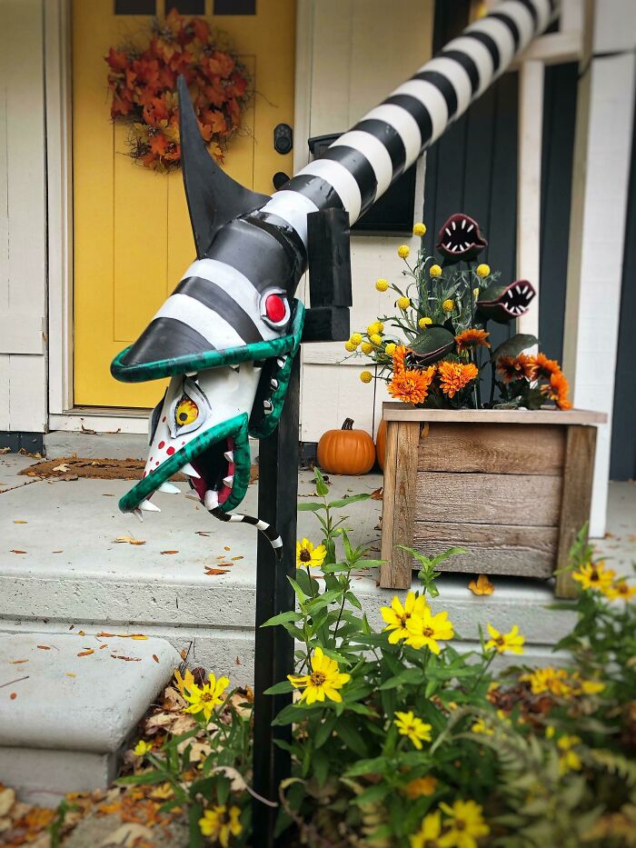 I Made A Sandworm Candy Chute For Halloween