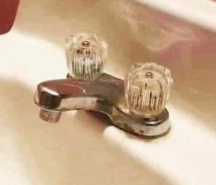 50 Cringeworthy Design Fails That Are So Bad, They're Funny