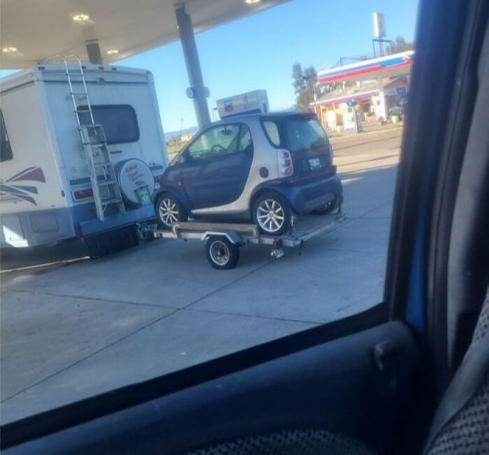 40 Times People Had Such Wild Solutions To Problems, They Ended Up On The “Anything Gone Wrong” Page