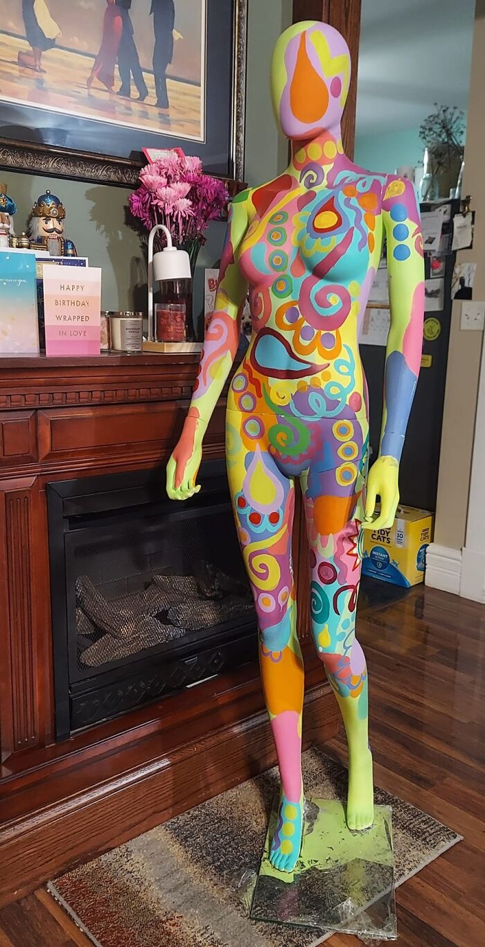 Found This Little Gem At The Thrift And Im Obsessed