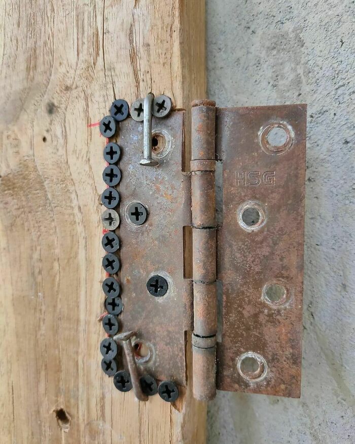 50 Cringeworthy Design Fails That Are So Bad, They're Funny