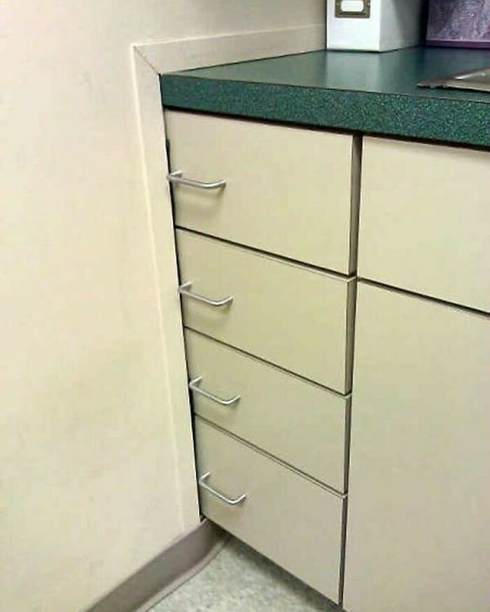 50 Cringeworthy Design Fails That Are So Bad, They're Funny