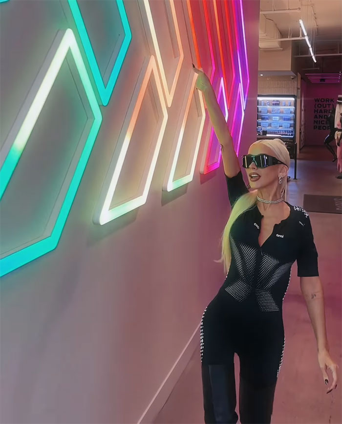 &ldquo;I&rsquo;m Ozempic In A Bottle&rdquo;: Christina Aguilera&rsquo;s Drastic Weight Loss Sparks Concerns Among Fans