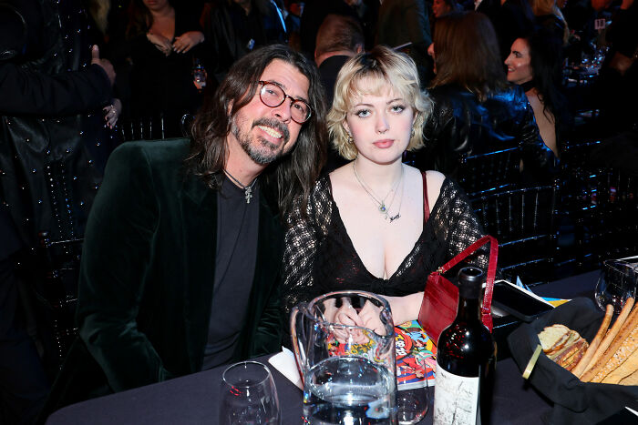 Dave Grohl's Daughter Returns To Social Media With Cryptic Post After His Secret Baby Scandal Dave Grohl's Daughter Returns To Social Media With Cryptic Post After His Secret Baby Scandal