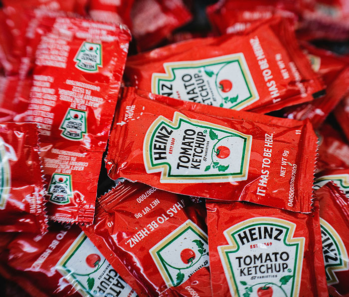 Days After Apologizing For Erasing Black Dads, Heinz Slammed For New &ldquo;Blackface&rdquo; Ketchup Ad