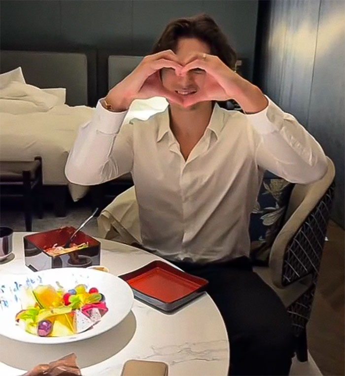 Influencer&rsquo;s &lsquo;Worst Fear&rsquo; Came True After Boyfriend Proposes When Her Nails Weren&rsquo;t Done