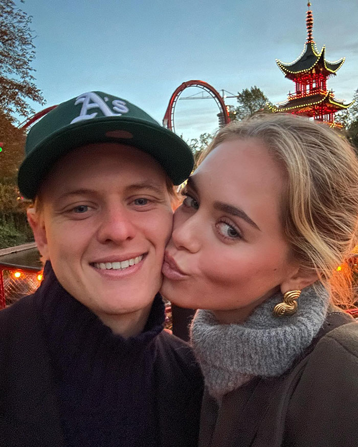 F1 Driver Michael Schumacher Allegedly Appears In Public For First Time In 11 Years, Fans Stunned F1 Driver Michael Schumacher Allegedly Appears In Public For First Time In 11 Years, Fans Stunned