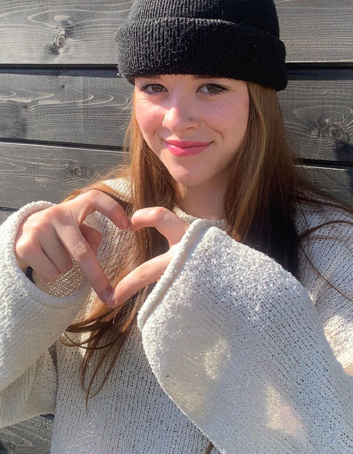 Fans Are Devastated After The Passing Of Flaming Lips Collaborator And Music Prodigy Nell Smith Fans Are Devastated After The Passing Of Flaming Lips Collaborator And Music Prodigy Nell Smith