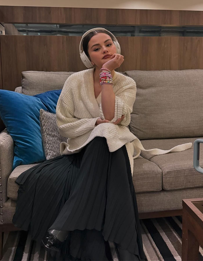 &ldquo;We Are Here For You&rdquo;: Selena Gomez Reveals Why She No Longer Sleeps In Her Bedroom