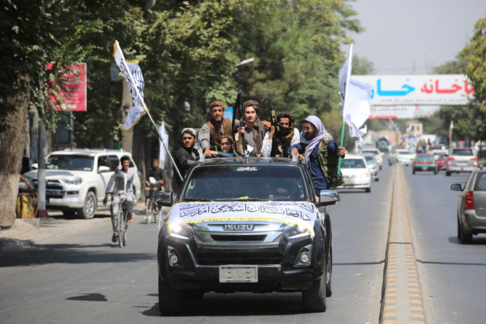 Afghan Women Banned From Hearing Each Other's Voices Amid New Taliban Rule Afghan Women Banned From Hearing Each Other's Voices Amid New Taliban Rule