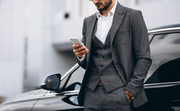 35 Things People Wish Society Would Stop Romanticizing And Instead Embrace Reality