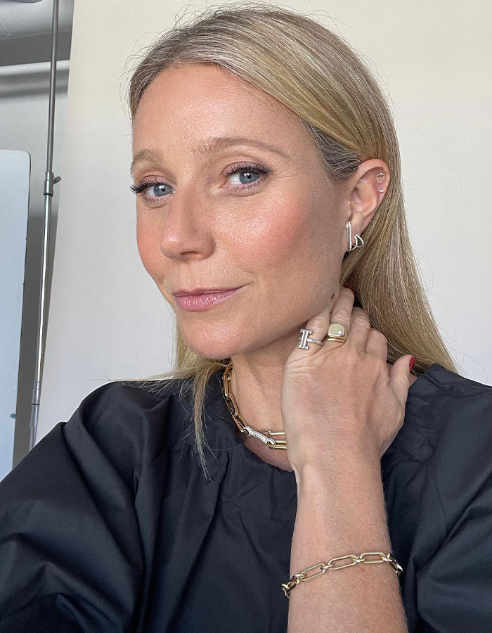 Gwyneth Paltrow Stuns At Her 52nd Birthday Dinner Party In Paris: &ldquo;No One Else Can Compete&rdquo;