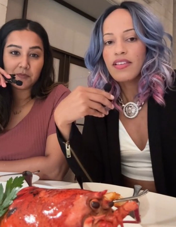 "Spoiled Brat ": Woman Sparks Debate With Harsh Review Of $400 Meal At Michelin-Praised Restaurant "Spoiled Brat ": Woman Sparks Debate With Harsh Review Of $400 Meal At Michelin-Praised Restaurant