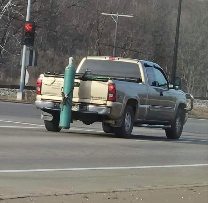 40 Times People Had Such Wild Solutions To Problems, They Ended Up On The “Anything Gone Wrong” Page