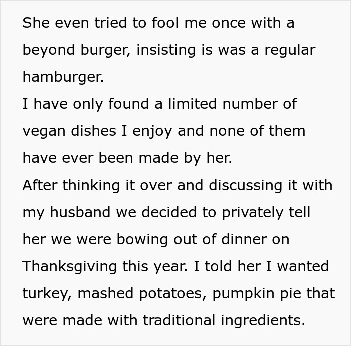 Vegan Host Pushes Her Thanksgiving Menu, Friends Serve Her An RSVP Nightmare In Return