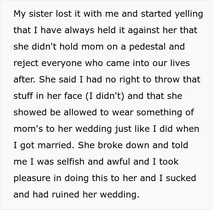 &ldquo;AITA For Refusing To Let My Sister Wear Our Late Mom&rsquo;s Necklace On Her Wedding Day?&rdquo;