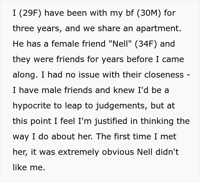 Girlfriend Breaks Up Over Feuding With BF&rsquo;s Female Friend, Unhinged Messages Follow