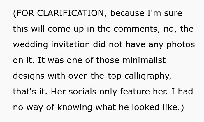 Text explanation of minimalist wedding invitations without photos, clarifying misunderstanding at a pre-wedding event. Text explanation of minimalist wedding invitations without photos, clarifying misunderstanding at a pre-wedding event.
