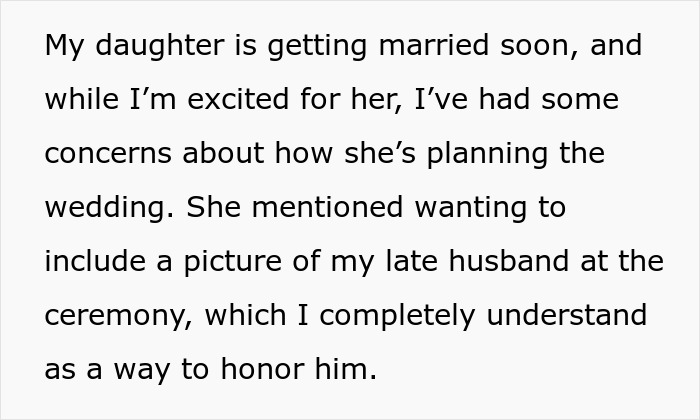 Woman Refuses To Sit Next To Late Husband&rsquo;s Portrait, Boycotts Wedding Despite Daughter&rsquo;s Pleas