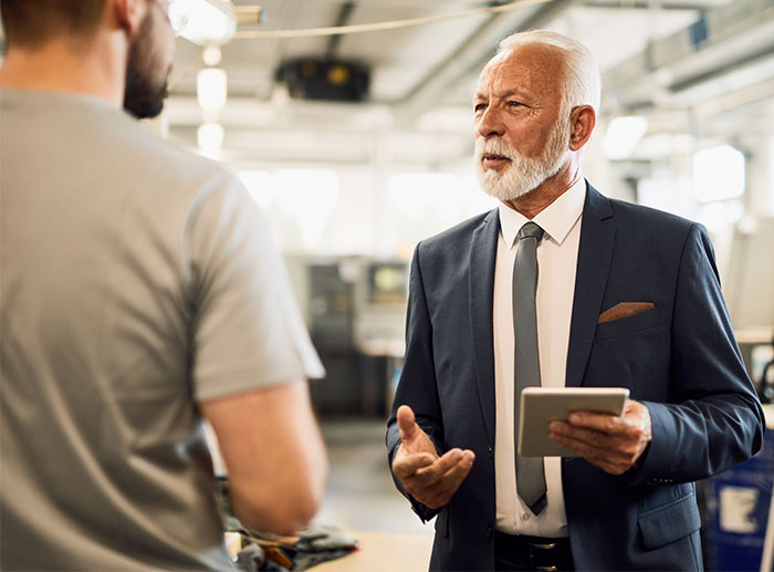 New Boss Forces 9-5 Work, Ends Up In A Costly No-Win Situation After Worker Maliciously Complies