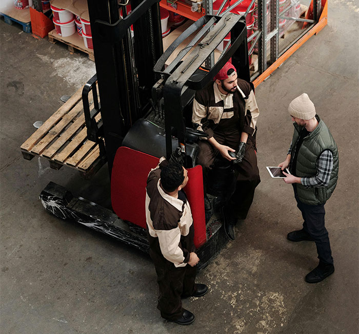 New Boss Forces 9-5 Work, Ends Up In A Costly No-Win Situation After Worker Maliciously Complies