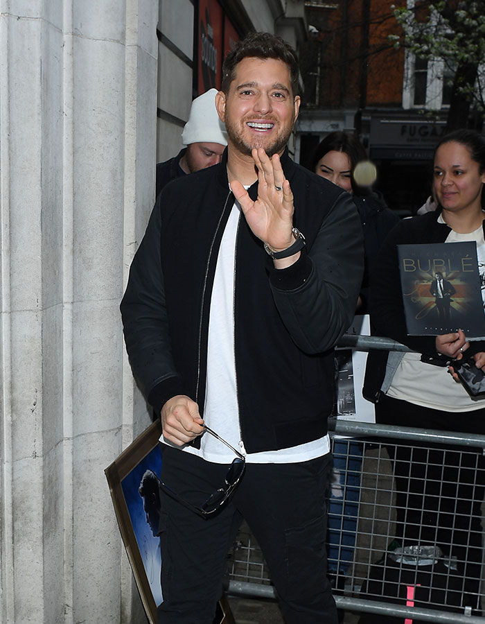 "Made Me Almost Cry": Snoop Dogg Emotional After Michael Bubl&eacute;'s Daughter Listened To His Song