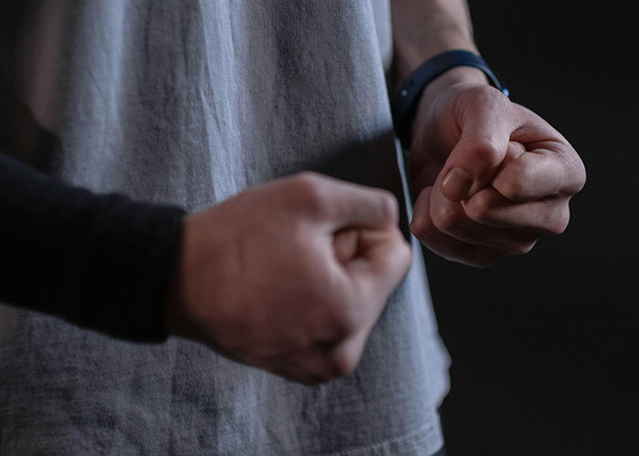 50 Haunted House Employees Share The Things People Did To Make Them Break Character