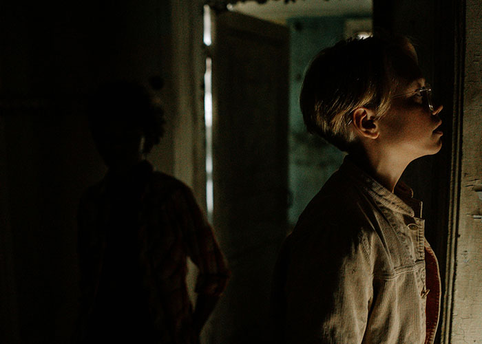 50 Haunted House Employees Share The Things People Did To Make Them Break Character