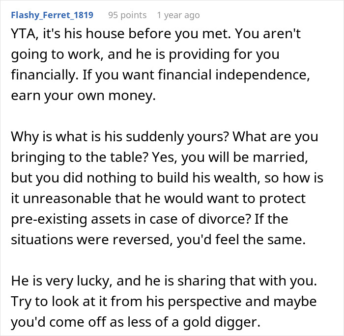 Woman Doesn&rsquo;t Understand Why Fianc&eacute; Won&rsquo;t Put Her On House Deed, Gets A Reality Check Online