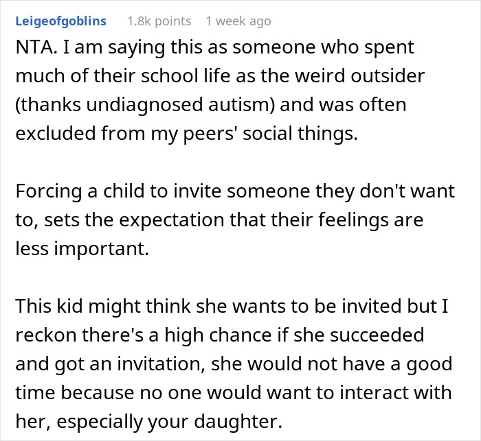 Mom Wants To Know Why Her Daughter Wasn’t Invited To Classmate’s Halloween, Learns “The Truth” Mom Wants To Know Why Her Daughter Wasn’t Invited To Classmate’s Halloween, Learns “The Truth”