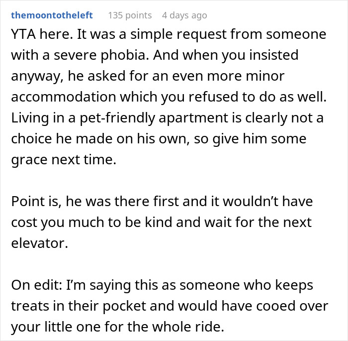 “He Was Being A Baby”: Woman Refuses To Accommodate Dog-Phobic Neighbor, Gets Called Out “He Was Being A Baby”: Woman Refuses To Accommodate Dog-Phobic Neighbor, Gets Called Out