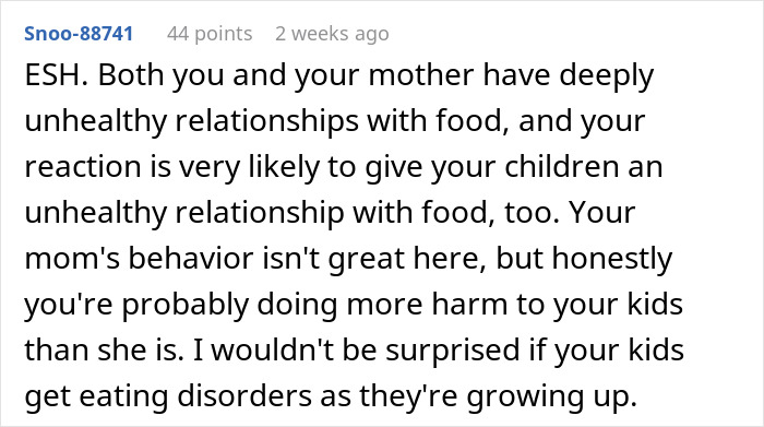 Woman Feeds Grandchildren Food From McDonald’s, Says “She Doesn’t Know Any Better” Woman Feeds Grandchildren Food From McDonald’s, Says “She Doesn’t Know Any Better”