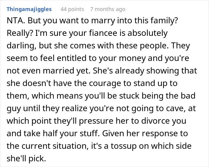 Reddit comment discussing a man's fiancée's family's behavior and tipping habits at dinners. Reddit comment discussing a man's fiancée's family's behavior and tipping habits at dinners.