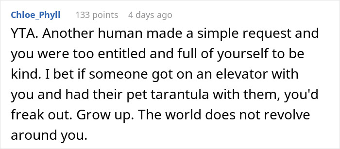 “He Was Being A Baby”: Woman Refuses To Accommodate Dog-Phobic Neighbor, Gets Called Out “He Was Being A Baby”: Woman Refuses To Accommodate Dog-Phobic Neighbor, Gets Called Out