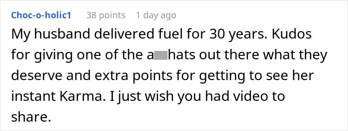 &ldquo;Had An Asthma Attack From Laughing&rdquo;: Truck Driver Watches Karen Get Instant Karma
