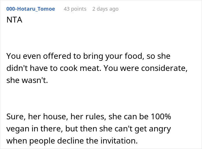 Vegan Host Pushes Her Thanksgiving Menu, Friends Serve Her An RSVP Nightmare In Return