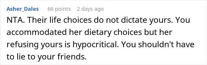 Vegan Host Pushes Her Thanksgiving Menu, Friends Serve Her An RSVP Nightmare In Return
