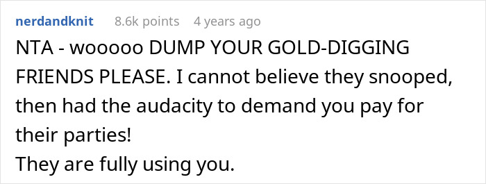 Drama Ensues When Friends Find Woman&rsquo;s Bank Statements That Reveal She&rsquo;s A Millionaire