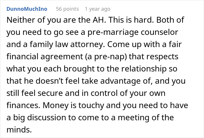 Woman Doesn&rsquo;t Understand Why Fianc&eacute; Won&rsquo;t Put Her On House Deed, Gets A Reality Check Online