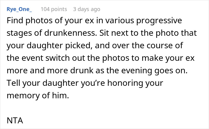 Woman Refuses To Sit Next To Late Husband&rsquo;s Portrait, Boycotts Wedding Despite Daughter&rsquo;s Pleas