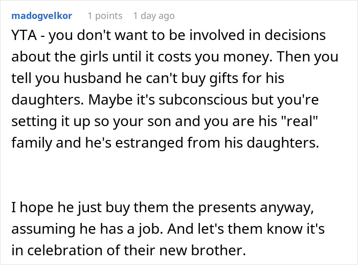 "They Weren't Excited": Woman Refuses To Give Stepdaughters Expensive Gifts "They Weren't Excited": Woman Refuses To Give Stepdaughters Expensive Gifts