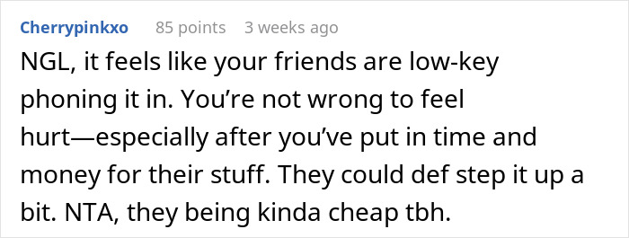 Woman Realizes She Has No Real Friends After She Gets Engaged Woman Realizes She Has No Real Friends After She Gets Engaged