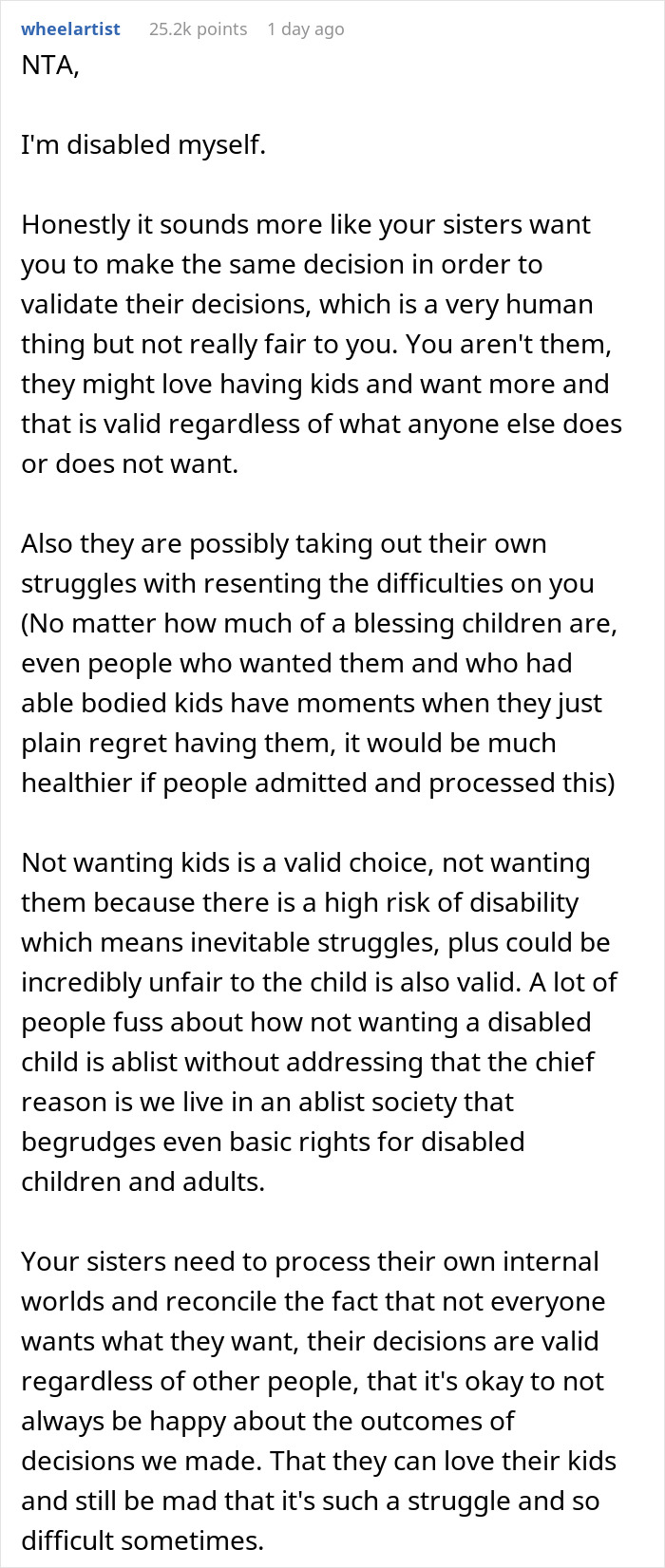 Woman’s Housewarming Party Goes Terribly Wrong, Gets Her Uninvited From Family Christmas Woman’s Housewarming Party Goes Terribly Wrong, Gets Her Uninvited From Family Christmas