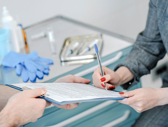 “Window Cleaners”: 50 Industries That Are Way More Dark And Sinister Than Most Realize