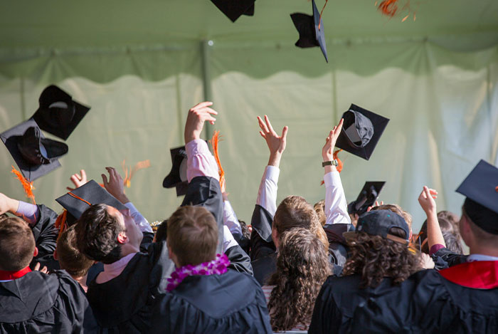 “Window Cleaners”: 50 Industries That Are Way More Dark And Sinister Than Most Realize