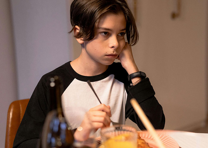 “I Was Known As A Creep For Years”: 30 Men Reveal The Times They Undeservingly Were Called Creepy