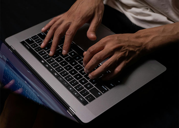 “I Was Known As A Creep For Years”: 30 Men Reveal The Times They Undeservingly Were Called Creepy