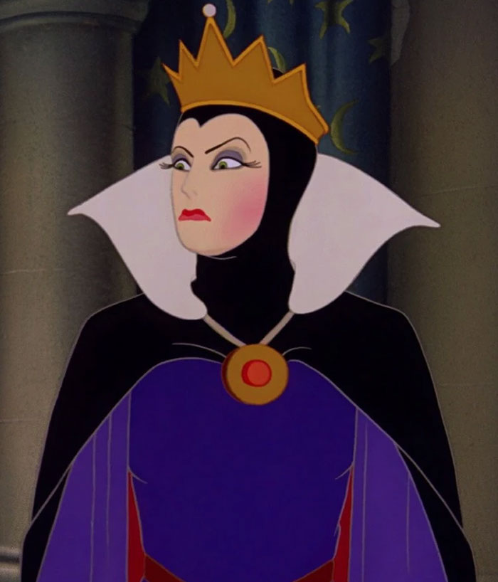 Disneyland Guest Furious At Snow White’s Evil Queen For Acting Evil—Gets Reality Check Disneyland Guest Furious At Snow White’s Evil Queen For Acting Evil—Gets Reality Check