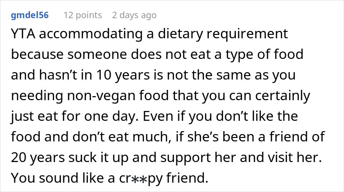 Vegan Host Pushes Her Thanksgiving Menu, Friends Serve Her An RSVP Nightmare In Return