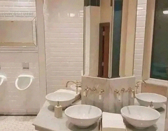 50 Cringeworthy Design Fails That Are So Bad, They're Funny